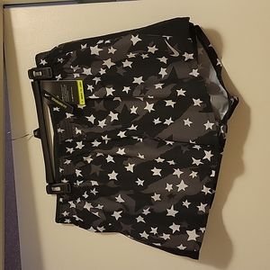 NWT: NIKE Dri-Fit Women's 10K Americana Running Shorts